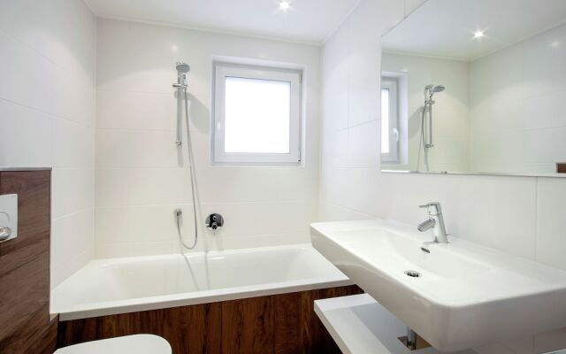 Apartment in Finkenberg Near Ski Lift