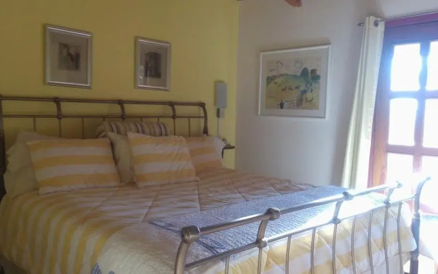 Hacienda Rancho Santini