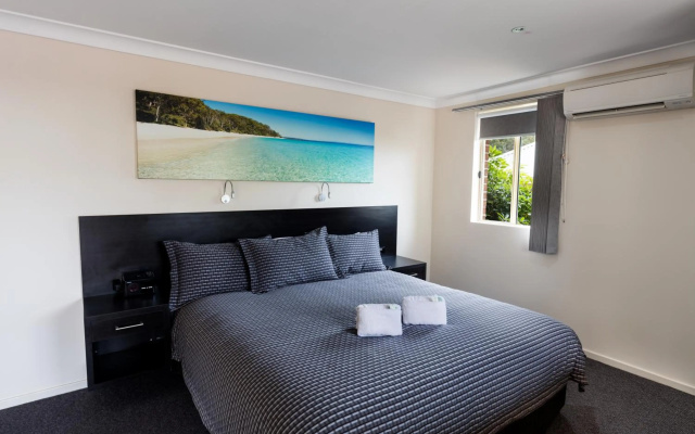 Dolphin Shores – Guest Rooms – Vincentia