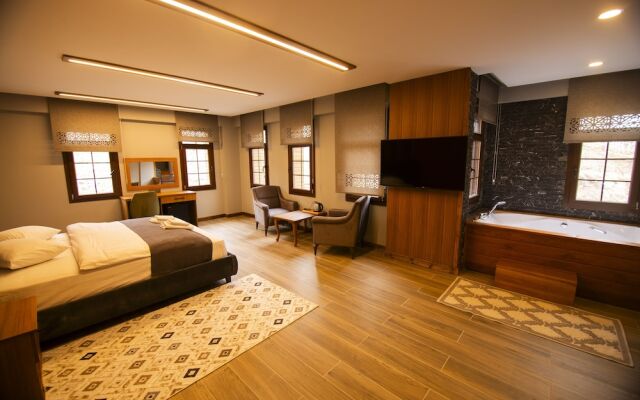 Kervansaray Deluxe Hotel