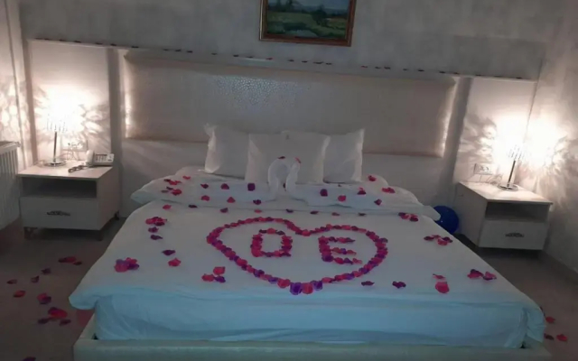 Qebele Yeddı Gozel Hotel