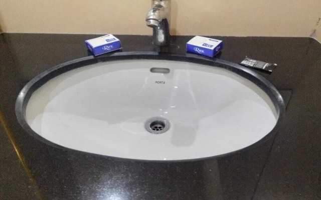 Hotel Pak Continental