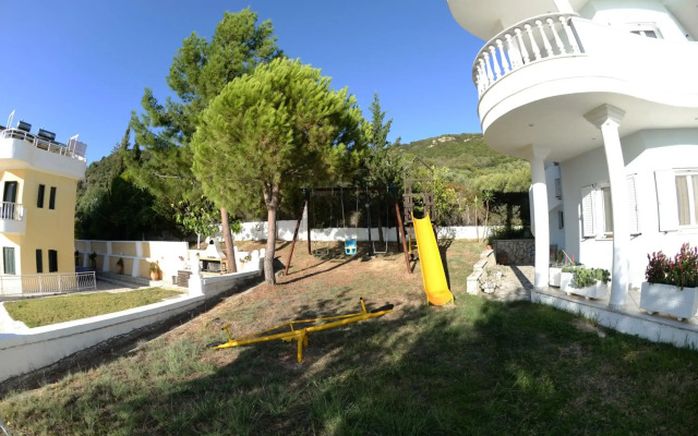 Villa Alex