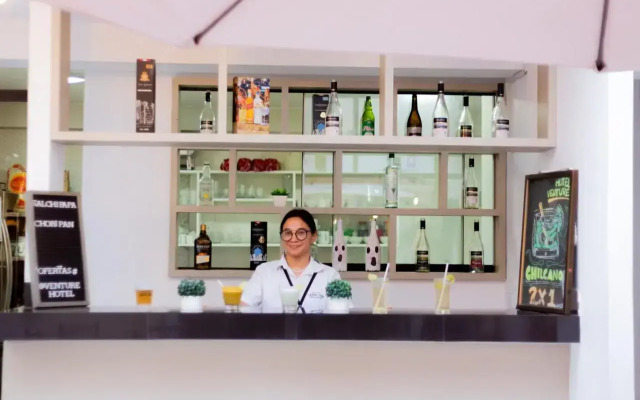 Hotel Venture
