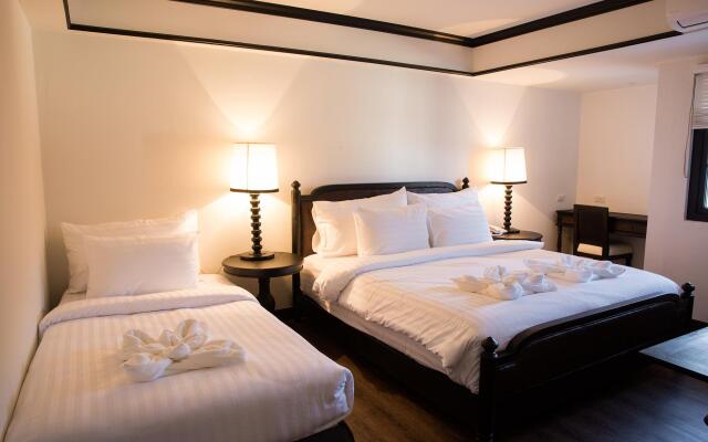 MORA Boutique Hotel