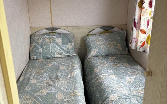 NorthField Holiday Park (31874695)