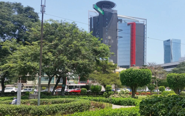 Eral Apartments Lima