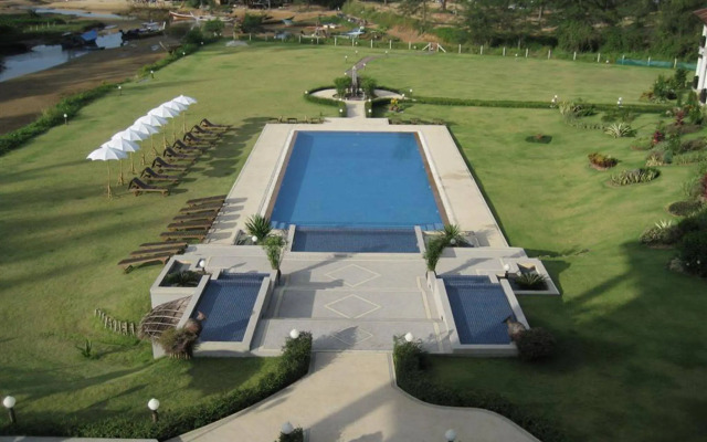 Khao Lak Riverside Resort & Spa