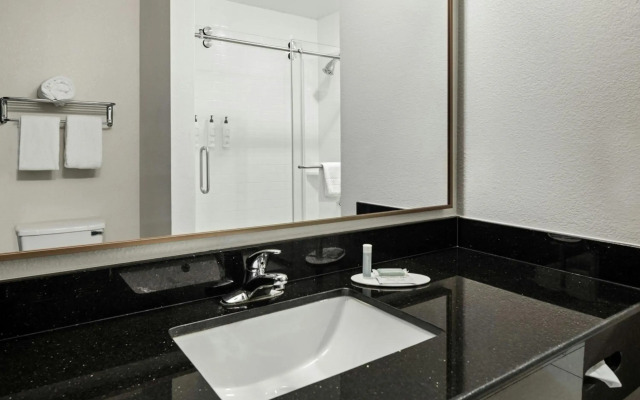 Fairfield Inn & Suites Columbus East