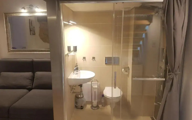 Heritage Danube Apartment