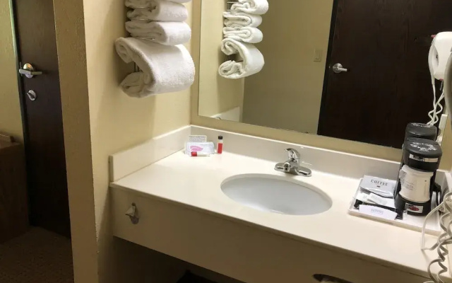 Days Inn Iron Mountain