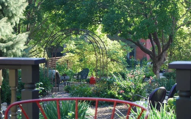 Jefferson House Bed and Breakfast