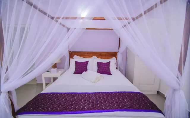 Yoho Sarah Boutique Villa