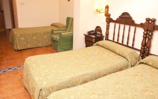 Hostal Santo Domingo de Silos