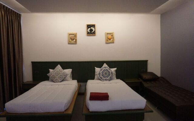 Lay Trang Boutique