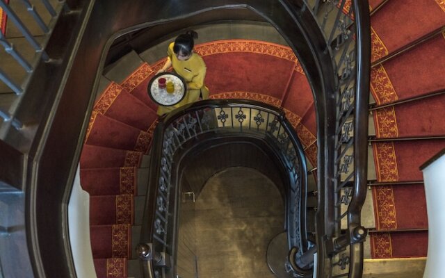 Heritage Line Ylang Cruise – Ha Long Bay & Lan Ha Bay