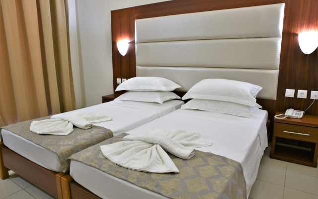 Euroxenia Marathon Hotel