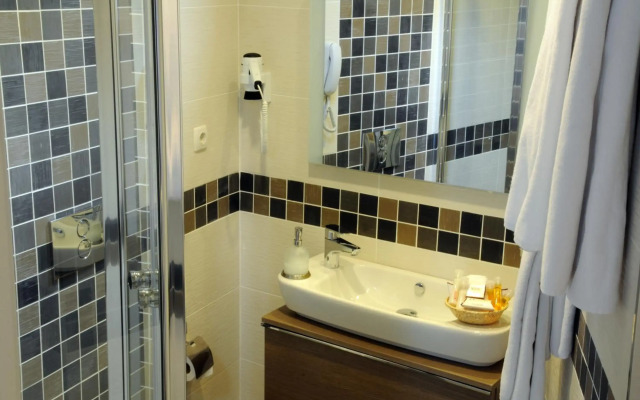 Sarnic Premier Hotel - Special Class
