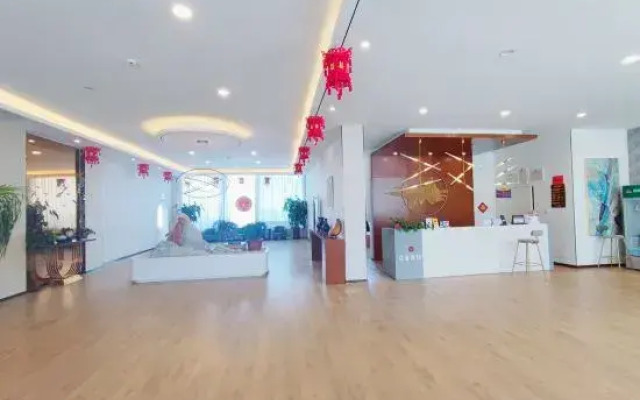 Zhongyuan Hotel