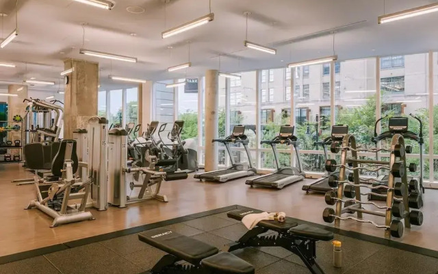 Sonder by Marriott Bonvoy Pierce Boston Apartments Fenway
