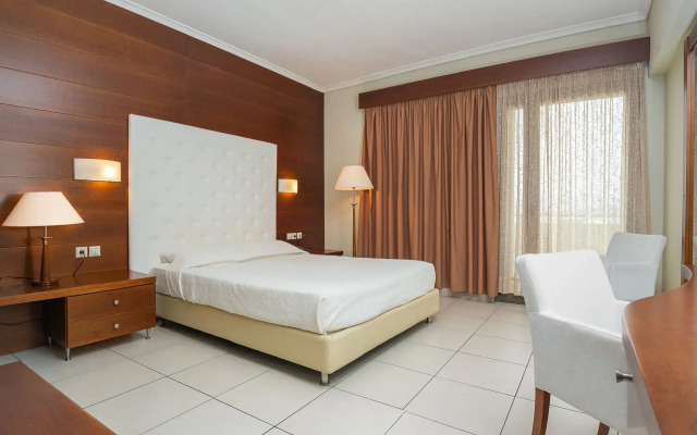 Marmari Bay Hotel