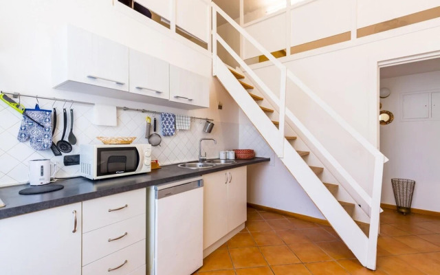 Portico 17 - Charming House Close Promenade