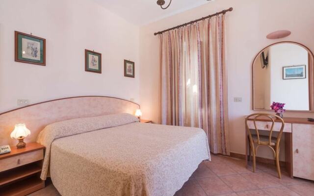 Hotel Pensione Monti