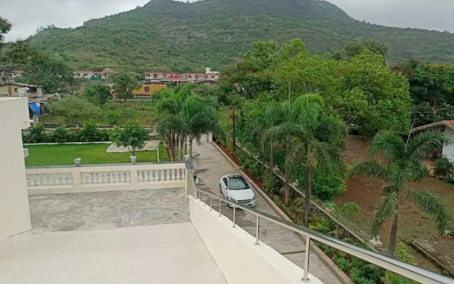 Shiv Tirth By 97 Royal Vista