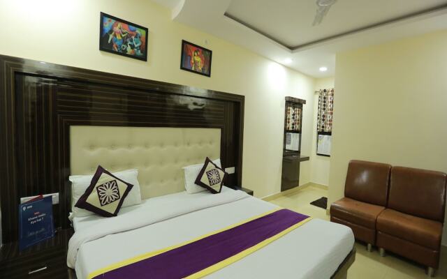OYO 8883 Hotel Comfort Zone