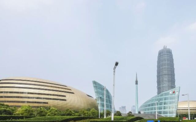 Jiayuan Business Hotel (Zhengzhou CBD Exhibition Center)