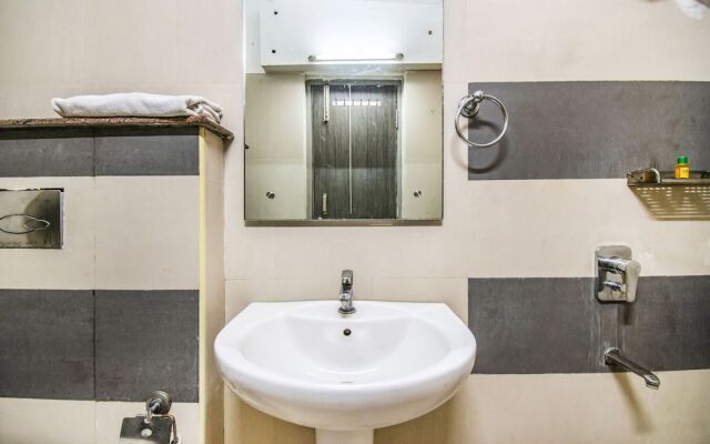 Capital O 10598 Sunrise Castle