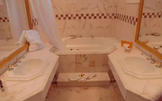 La Palmeraie Tozeur Hotel