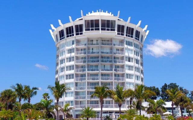 Grand Plaza Hotel St. Pete Beach