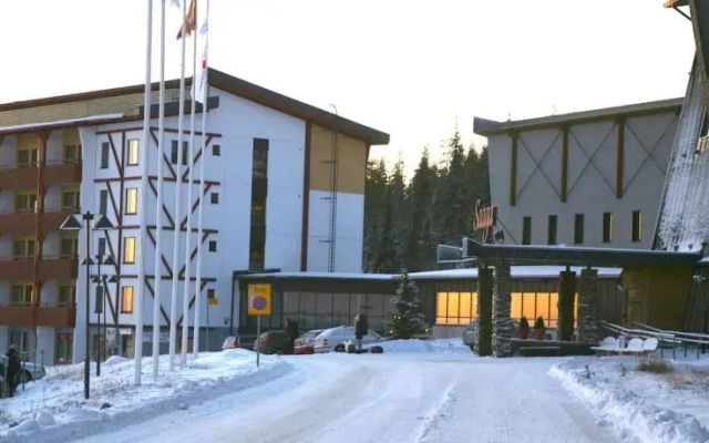 All Ice Lapland Chalets I