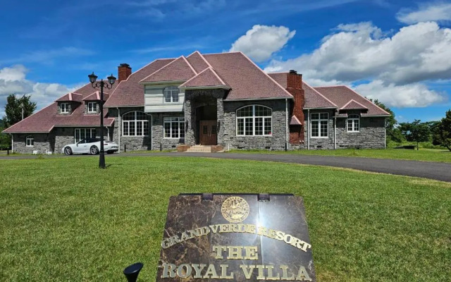 Grand Verde Resort