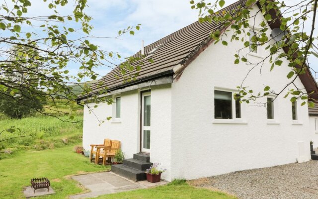 The Auld Tyndrum Cottage