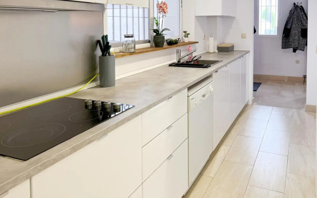 57-Beautiful Apartment with Stunning Views in Calahonda, Mijas