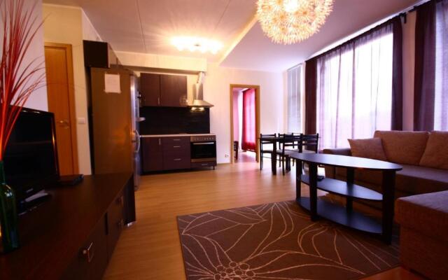 Chelsea Riia Mnt 28 Apartment