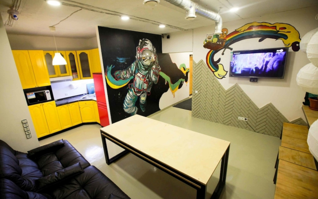 Hostel 69