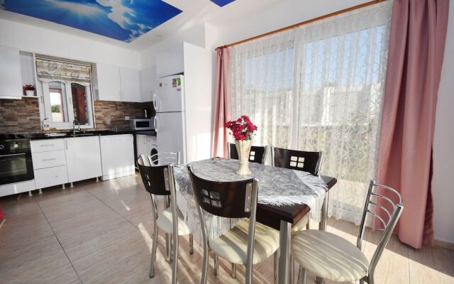 Villa Kumsal by Helaltatilvillari