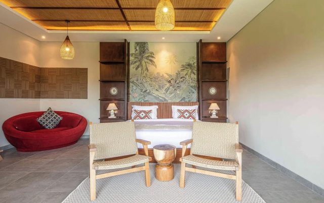 5-br Beach Villa in Canggu Overlooking Rice Fields – Lobby – Pererenan