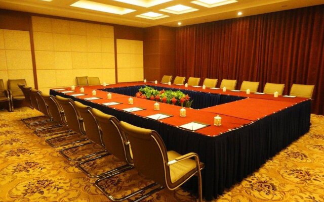 Xinbai Grand Hotel