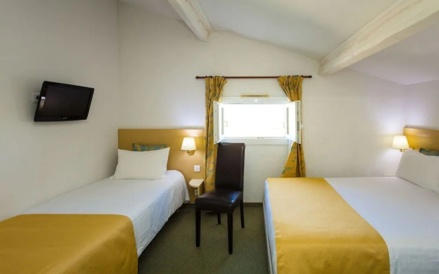 Hôtel Saint Geniès