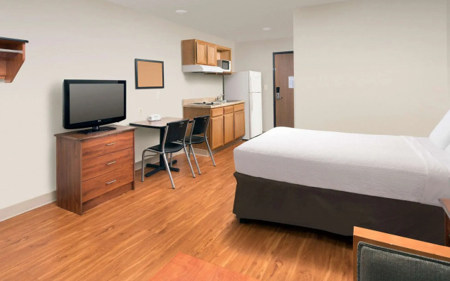 WoodSpring Suites Jacksonville East 295 Cruise Port