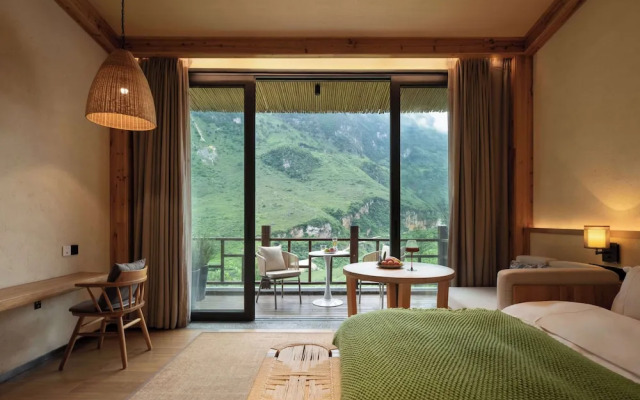 Zhensu Canyon Sanctuary