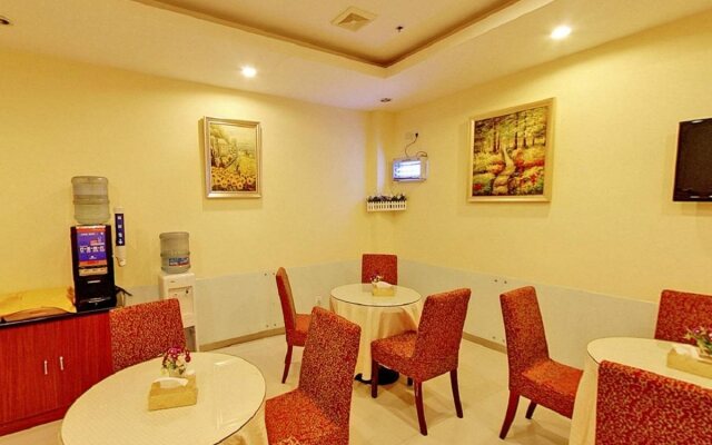Hanting Hotel Shanghai Caohoejing Gubei