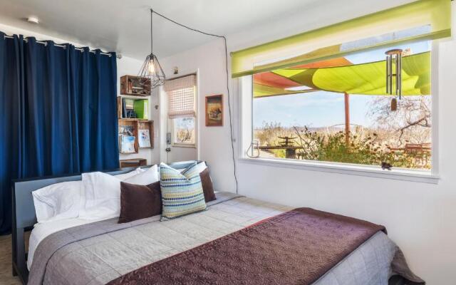 Popular Homestead! Location, Stargaze, Views!