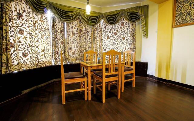 Welcome Hotel at Srinagar