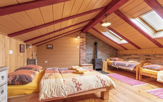 House Na Meji With Sauna