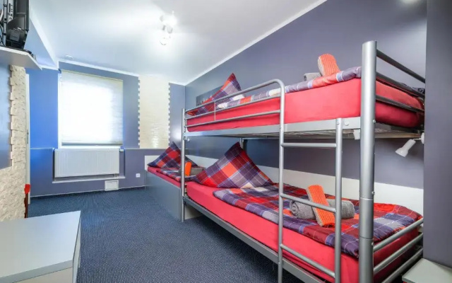 Hotel 108